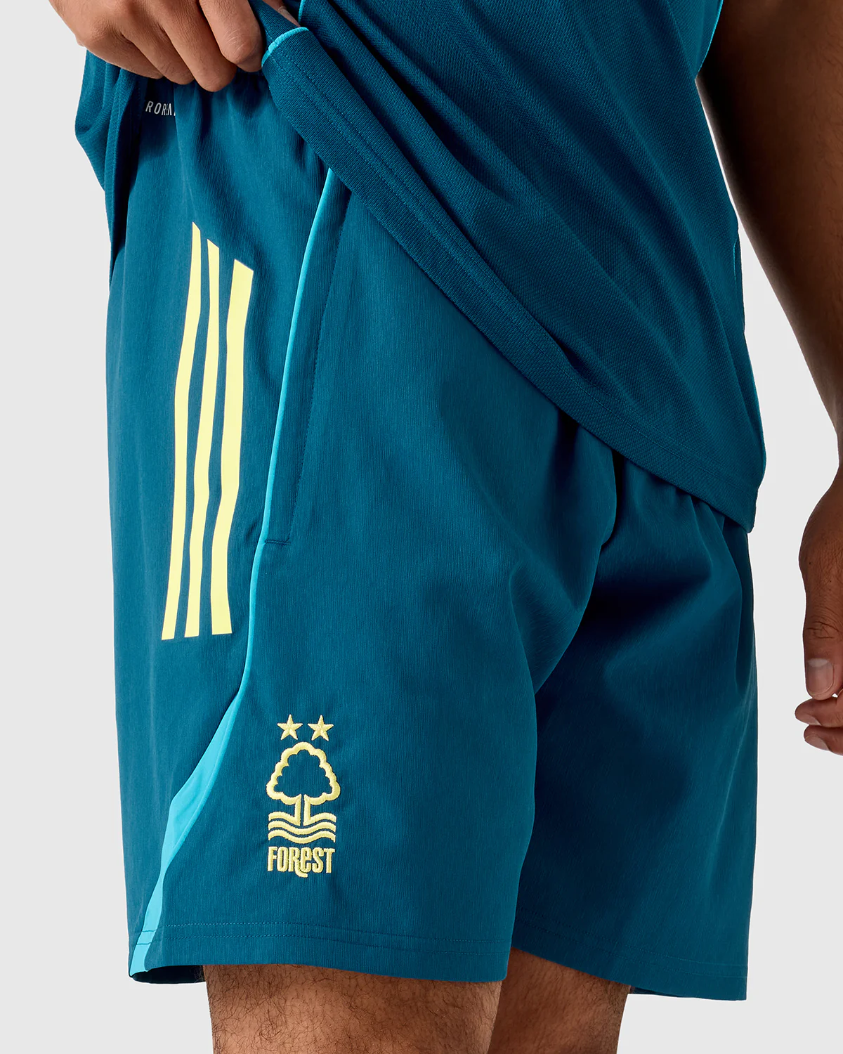 NFFC Junior Coaches Downtime Shorts 25/26 - Image 3